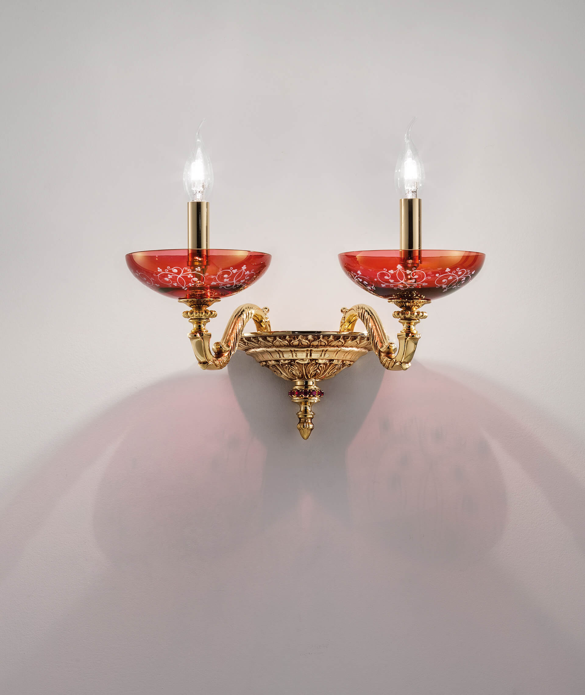 moderni klasika, interjero dizainas, klasika, elegancija, interjeras, sieninis sviestuvas aida a2 rubino, euroluce, elegant home