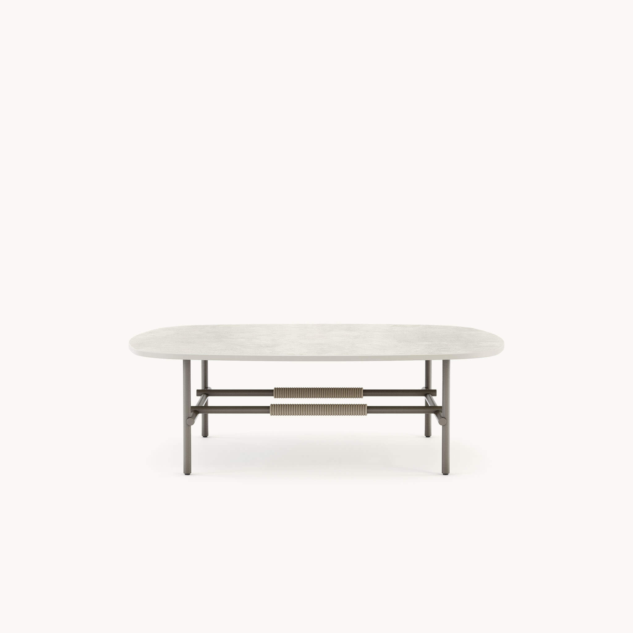 moderni klasika, interjero dizainas, klasika, elegancija, interjeras, lauko kavos staliukas salema m, domkapa, elegant home