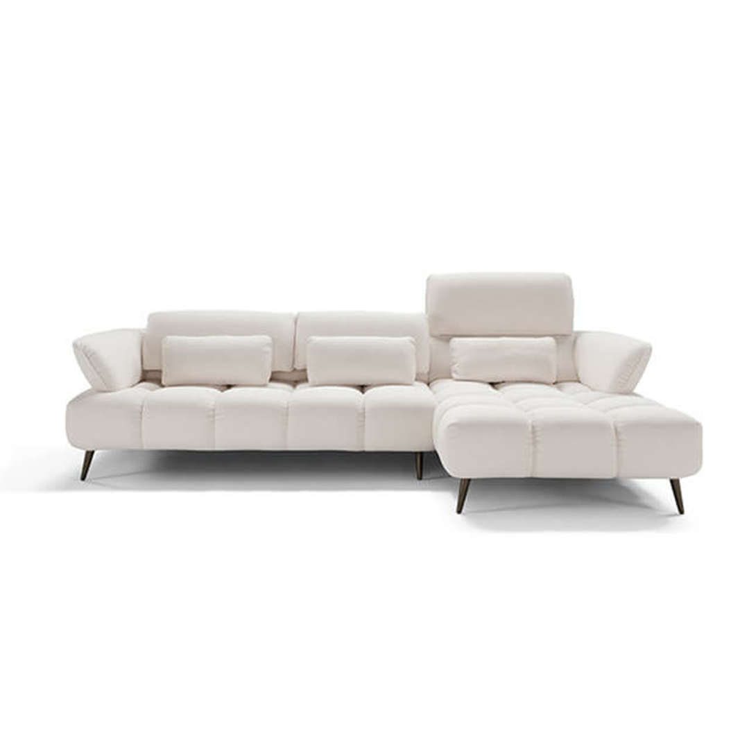 moderni klasika, interjero dizainas, klasika, elegancija, interjeras, sofa amber, franco ferri, elegant home