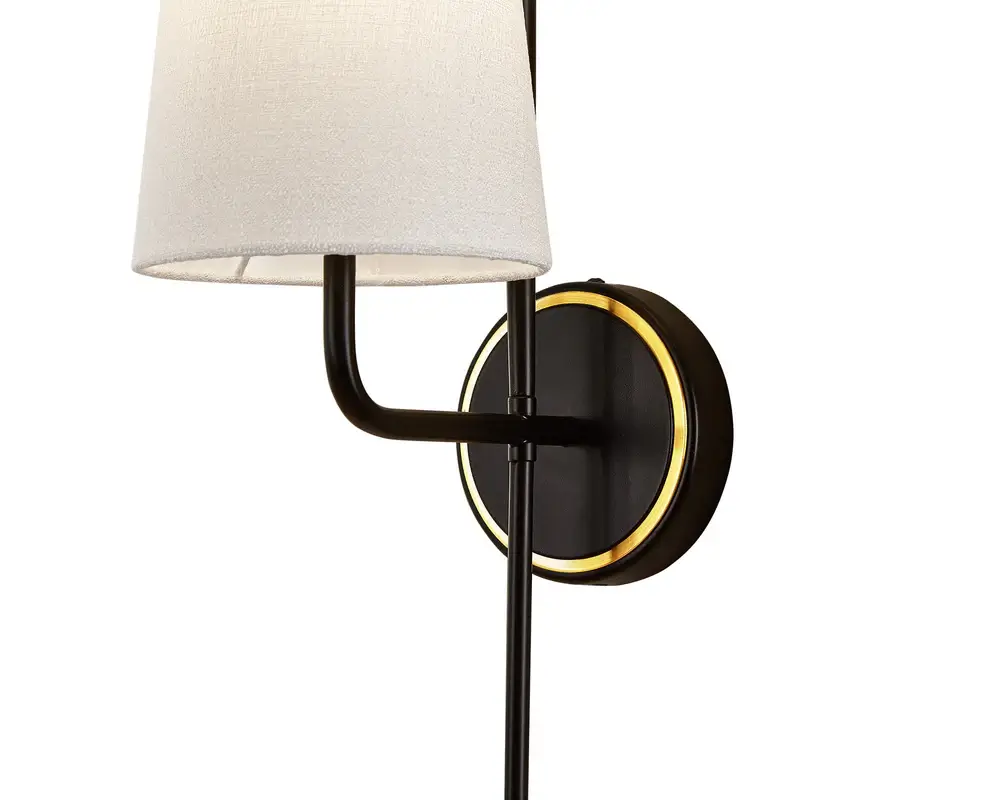 moderni klasika, interjero dizainas, klasika, elegancija, interjeras, sieninis sviestuvas serpa, liang eimil, elegant home
